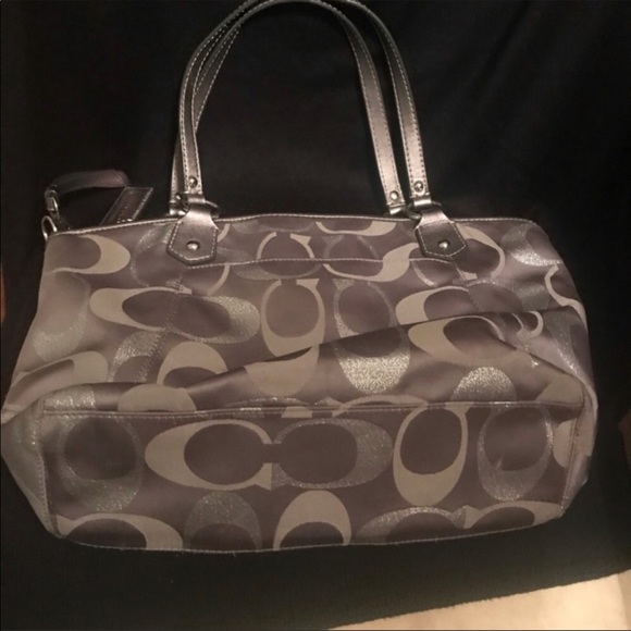 Beautiful Coach bag - Picture 4 of 7